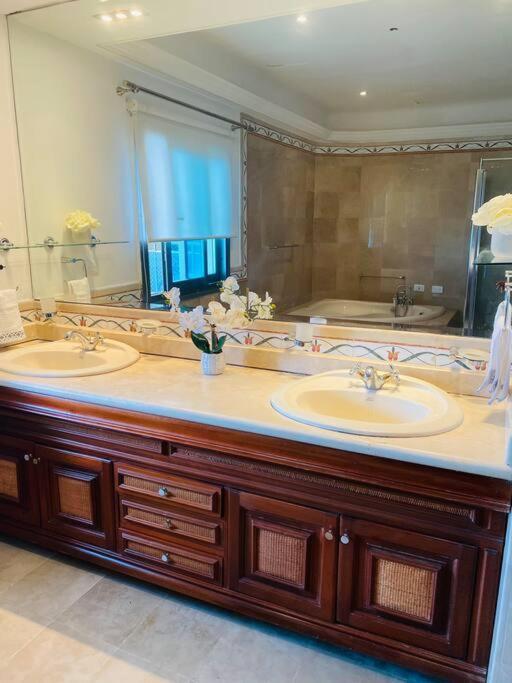 Malecon Vista Mar Habitacion Privada Larimar, Санто-Домінго Екстер'єр фото